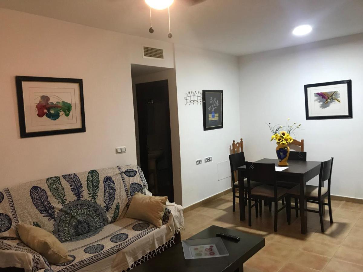 Apartamento Maria Isabel En Los Collados Golf - أغيلاس المظهر الخارجي الصورة