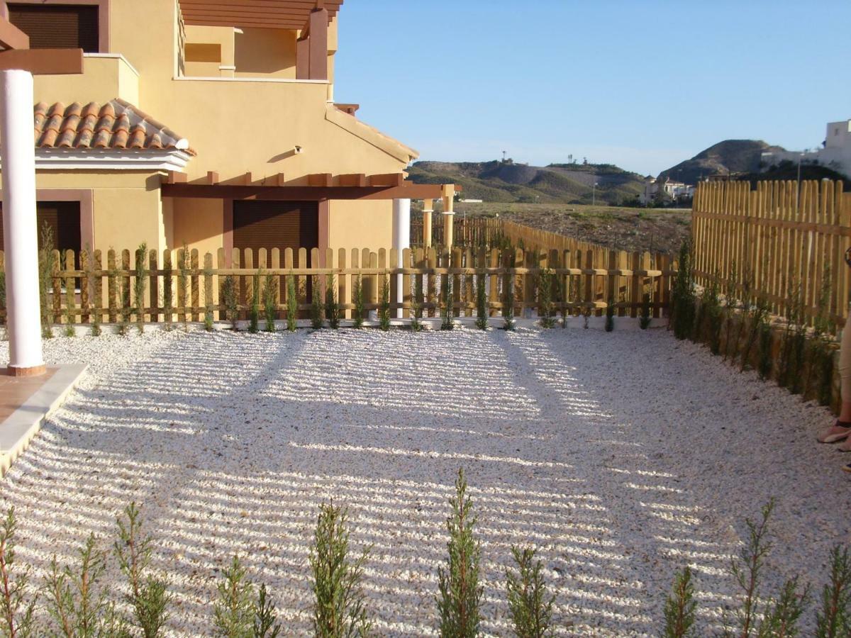 Apartamento Maria Isabel En Los Collados Golf - أغيلاس المظهر الخارجي الصورة